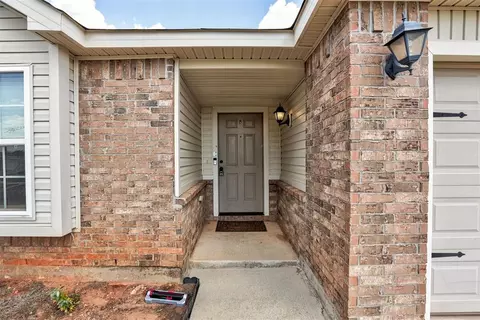 Other - 9608 Ella Ln, Moore, OK 73160 photo 1 of 6