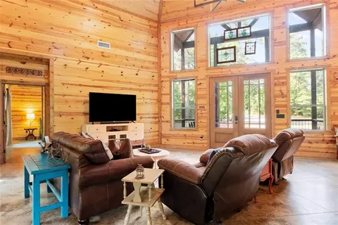 Living - 69 White Tail Cir, Broken Bow, OK 74728 photo 5 of 5