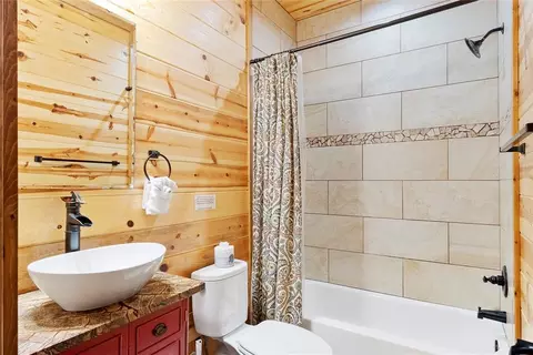 Bath - 69 White Tail Cir, Broken Bow, OK 74728 photo 3 of 3