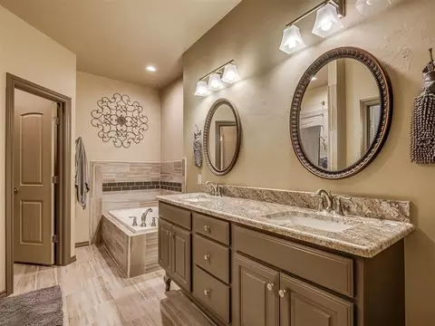 3447 Rustic Holw, Guthrie, OK 73044 photo 27