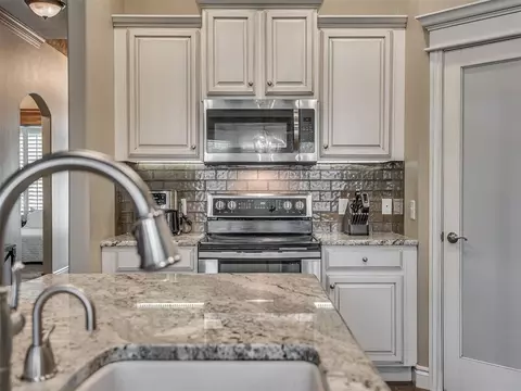3447 Rustic Holw, Guthrie, OK 73044 photo 13