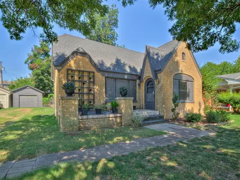 4507 N Donald Ave, Bethany, OK 73008