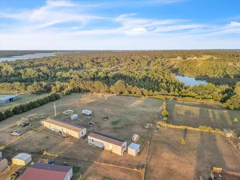 189 Terry Ln, Mcloud, OK 74851