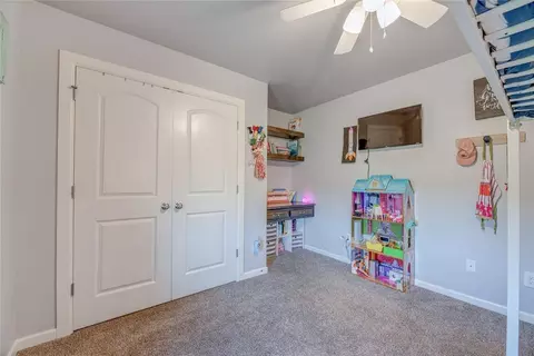 Bedroom - 2413 Northfork Dr, Moore, OK 73160 photo 6 of 8