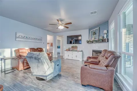 Living - 2413 Northfork Dr, Moore, OK 73160 photo 2 of 2