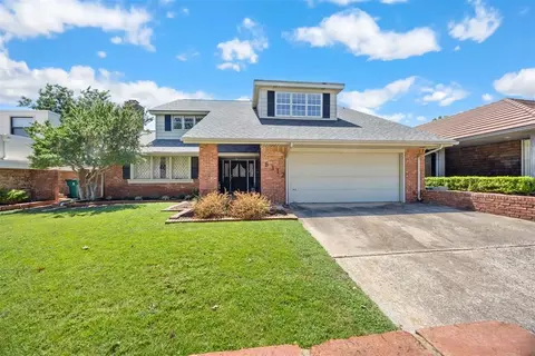 6312 Connaught Ct, Oklahoma City, OK 73132
