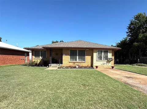 602 W Oklahoma Ave, Kingfisher, OK 73750