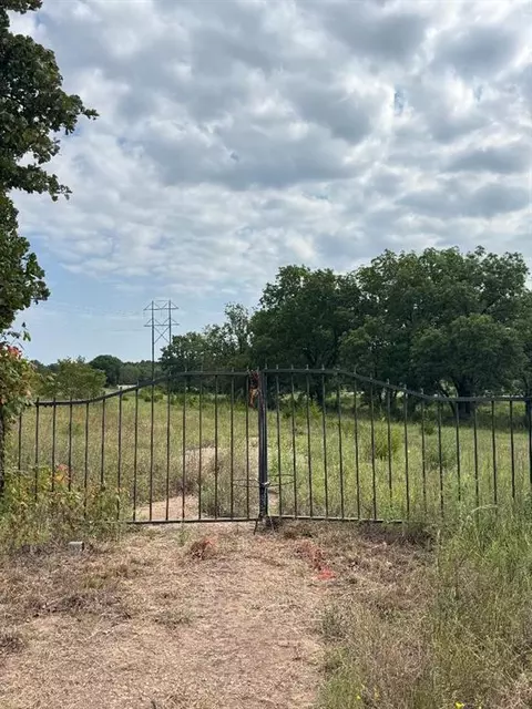 S Dobbs Road, Luther, OK 73054