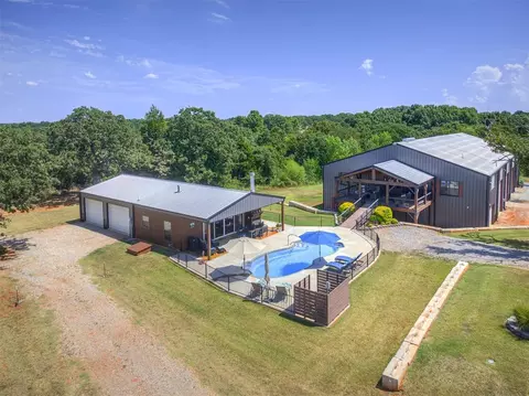 11401 Valkyrie St, Norman, OK 73026