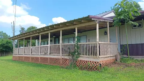 33712 S Post Office Nck, Shawnee, OK 74801