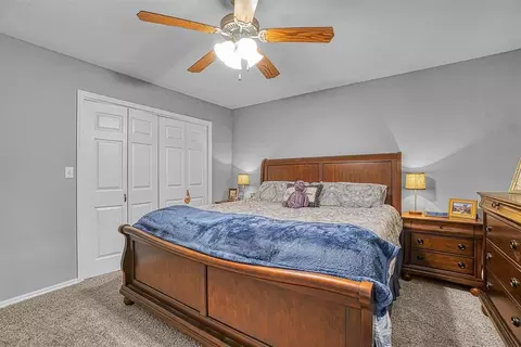 Bedroom - 809 Jamestown Dr, Altus, OK 73521 photo 6 of 6