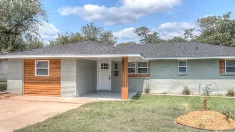 9621 NE 11th St, Midwest City, OK 73130