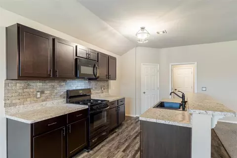 5217 Nicole Dr, Tuttle, OK 73089 photo 8