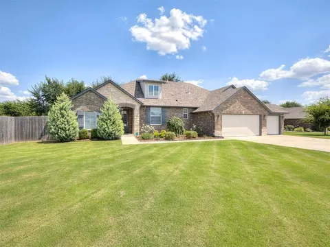 4520 Baldwin Ave, Moore, OK 73160