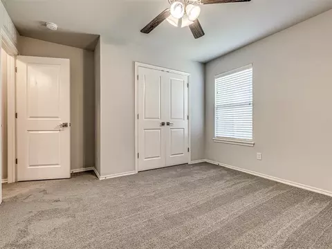 Bedroom - 918 Butterfly Way, Norman, OK 73069 photo 2 of 10