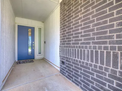 Entry Way - 918 Butterfly Way, Norman, OK 73069 photo 4 of 4