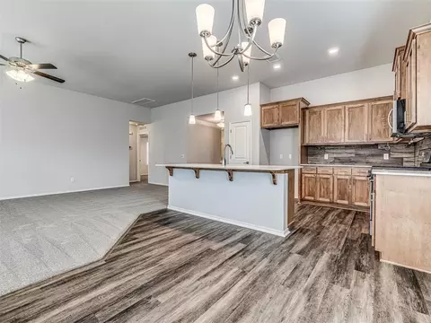 Kitchen - 918 Butterfly Way, Norman, OK 73069 photo 8 of 8