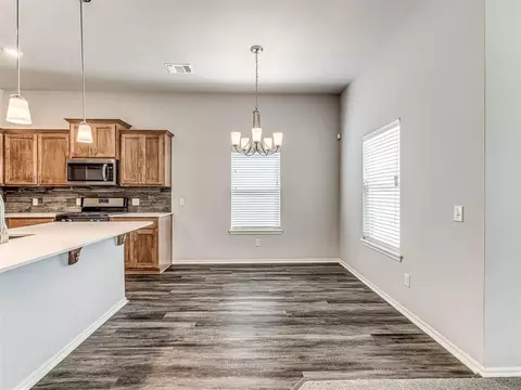 Dining - 918 Butterfly Way, Norman, OK 73069 photo 1 of 1