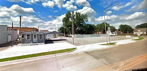 205 E Santa Fe St, Waynoka, OK 73860