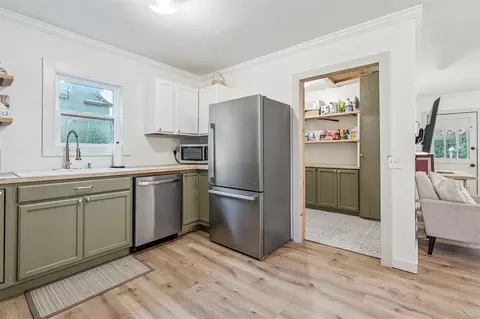 Kitchen - 1411 Brunson Ave, Prague, OK 74864 photo 4 of 4