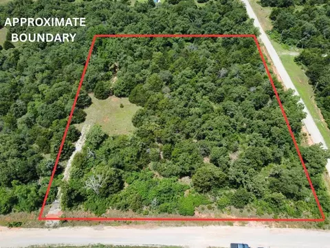 1105 Eastway Dr, Guthrie, OK 73044