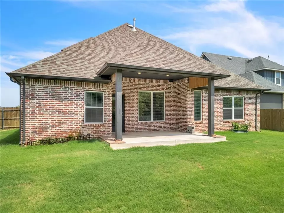 Other - 10713 Wild Horse Creek Dr, Yukon, OK 73099 photo 12 of 13
