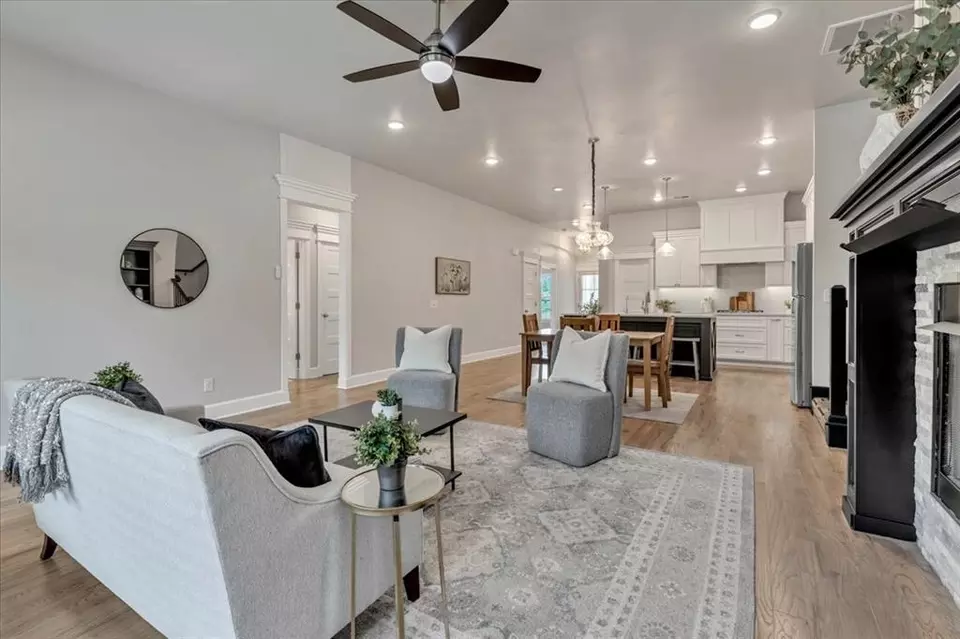 Other - 10713 Wild Horse Creek Dr, Yukon, OK 73099 photo 1 of 13