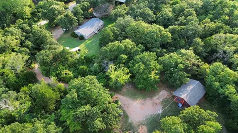 3450 E Redbud Ln, Edmond, OK 73034 photo 8