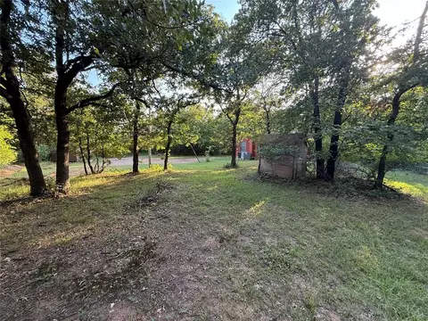 3450 E Redbud Ln, Edmond, OK 73034 photo 29