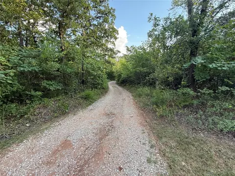 3450 E Redbud Ln, Edmond, OK 73034 photo 11
