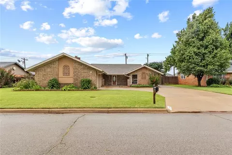 1222 E Proctor Ave, Weatherford, OK 73096