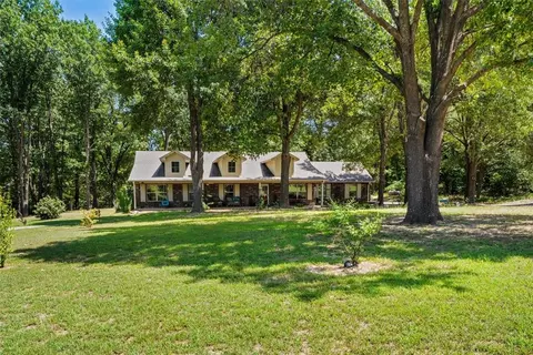 3517 Dawson E Ln, Perkins, OK 74059
