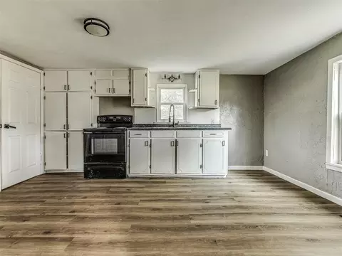 827 W Bdwy Ave, Mcloud, OK 74851 photo 11