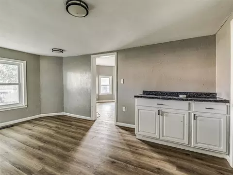 827 W Bdwy Ave, Mcloud, OK 74851 photo 16