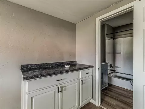 827 W Bdwy Ave, Mcloud, OK 74851 photo 19