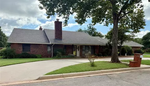 321 Red Frk, Clinton, OK 73601