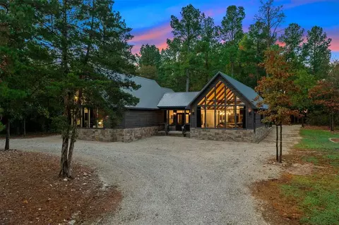 114 Lost Plum Trl, Broken Bow, OK 74728