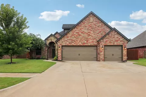 11416 Fairways Ave, Yukon, OK 73099