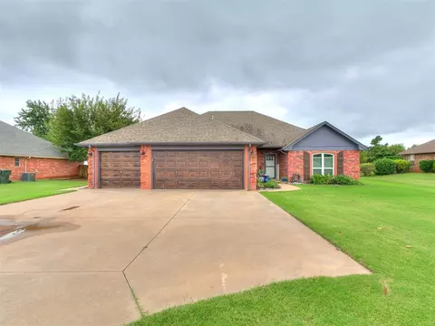 3720 Deer Crosing, Edmond, OK 73025