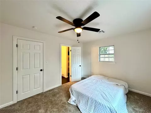 Bedroom - 2002 S 20th St, Chickasha, OK 73018 photo 2 of 3