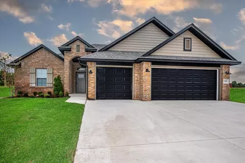 529 Virginia Ave, Newcastle, OK 73065
