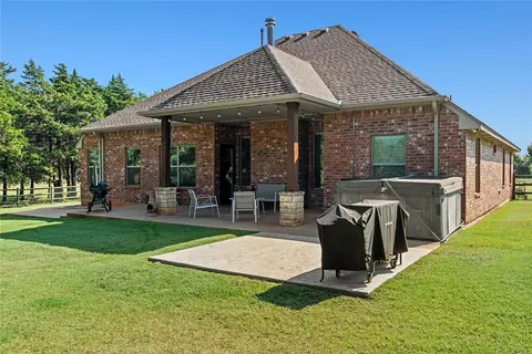 709 Bluestem Dr, Guthrie, OK 73044 photo 32