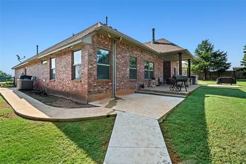 709 Bluestem Dr, Guthrie, OK 73044 photo 34
