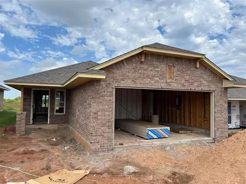 2921 NW 196th Pl, Edmond, OK 73012
