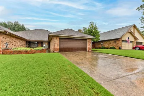 7004 N Spinnaker Ln, Oklahoma City, OK 73116