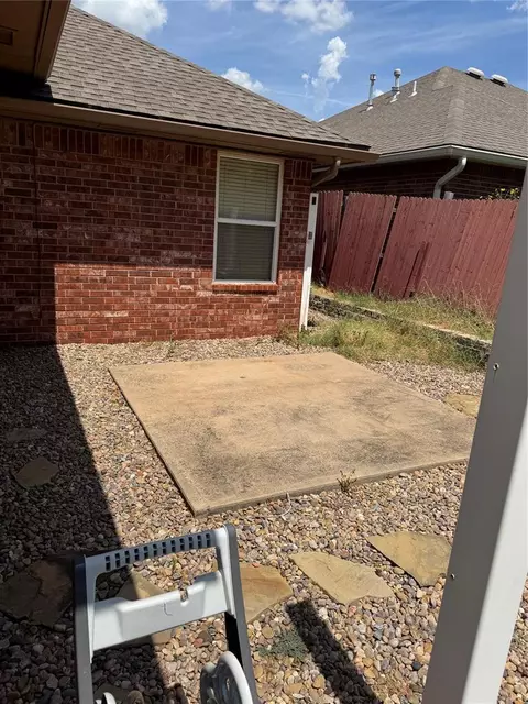 340 Treyton Pl, Noble, OK 73068 photo 9