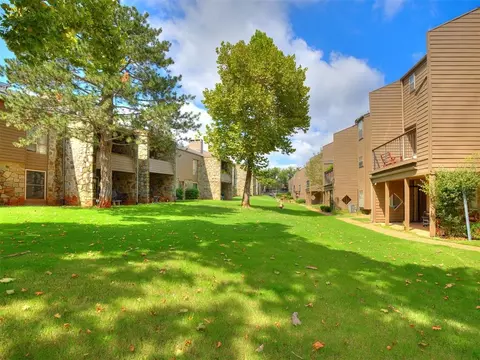 6000 N Pennsylvania Ave #218-B, Oklahoma City, OK 73112
