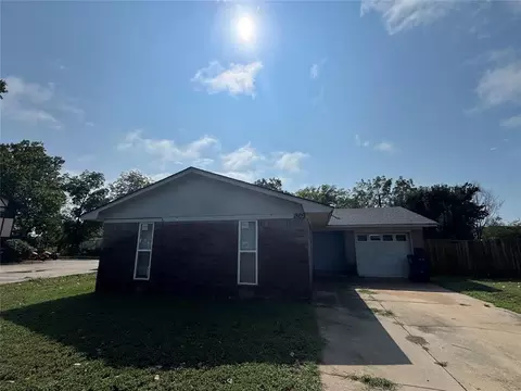 1809 Grisso Dr, Seminole, OK 74868