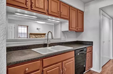 14403 N Pennsylvania Ave #5A, Oklahoma City, OK 73134