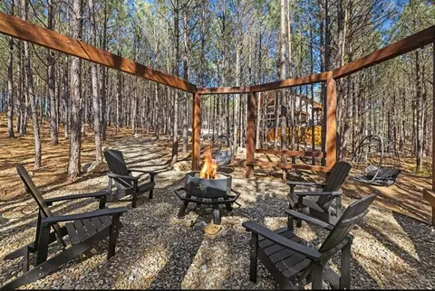 Exterior - 71 Bear Pine Trl, Broken Bow, OK 74728 photo 7 of 11